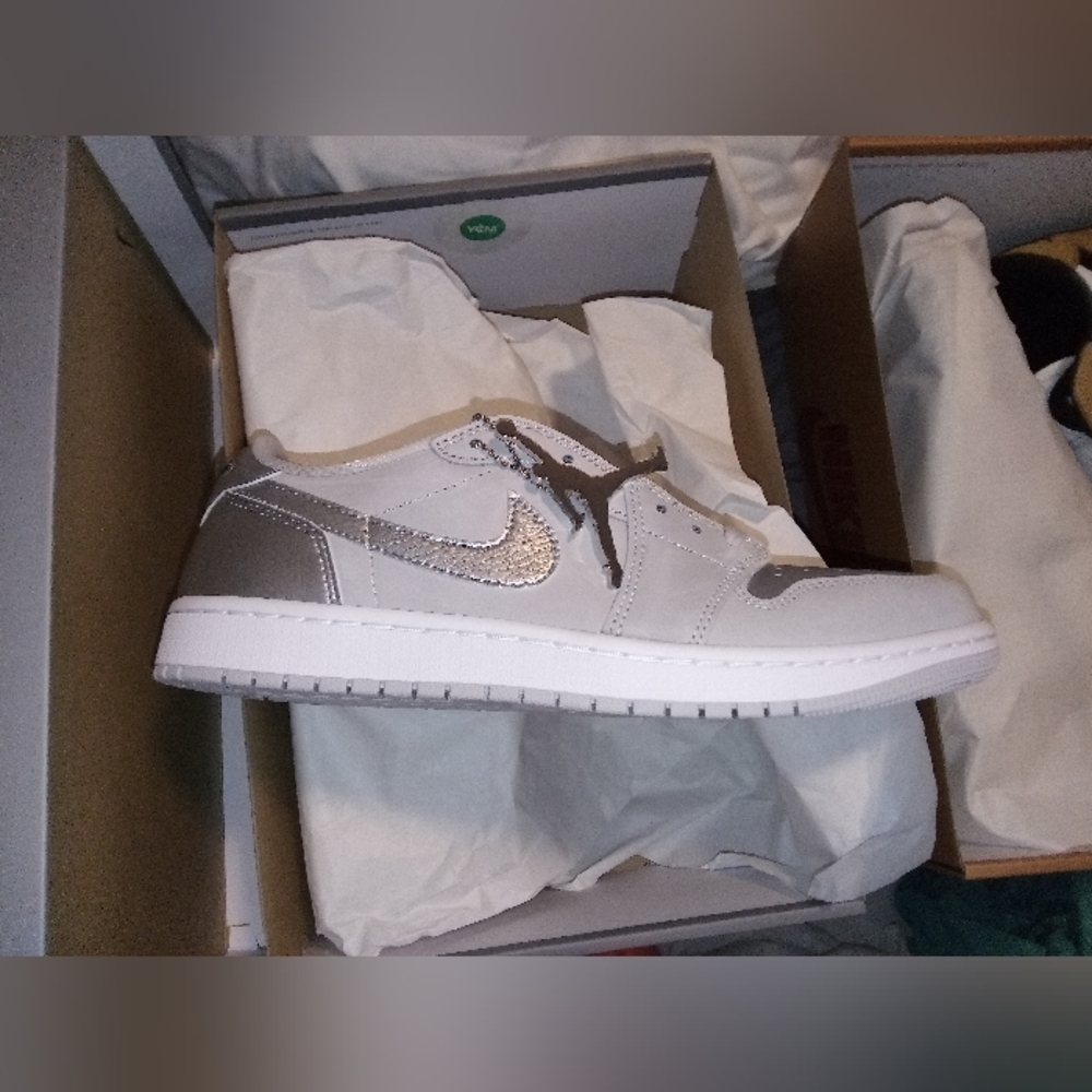 Jordan 1 Low Bundle